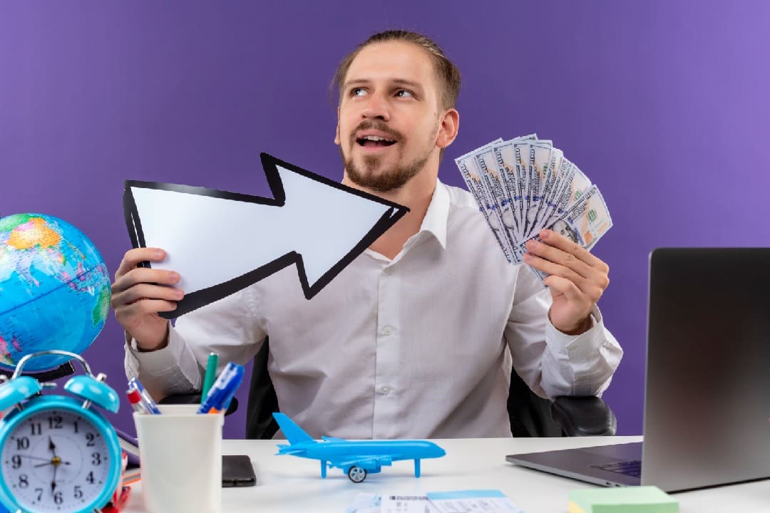 Australian business owner applying for fast business funding online